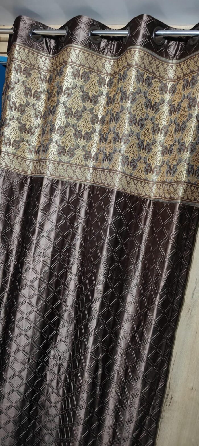 jacquard patch door curtain 7feet - Image 6