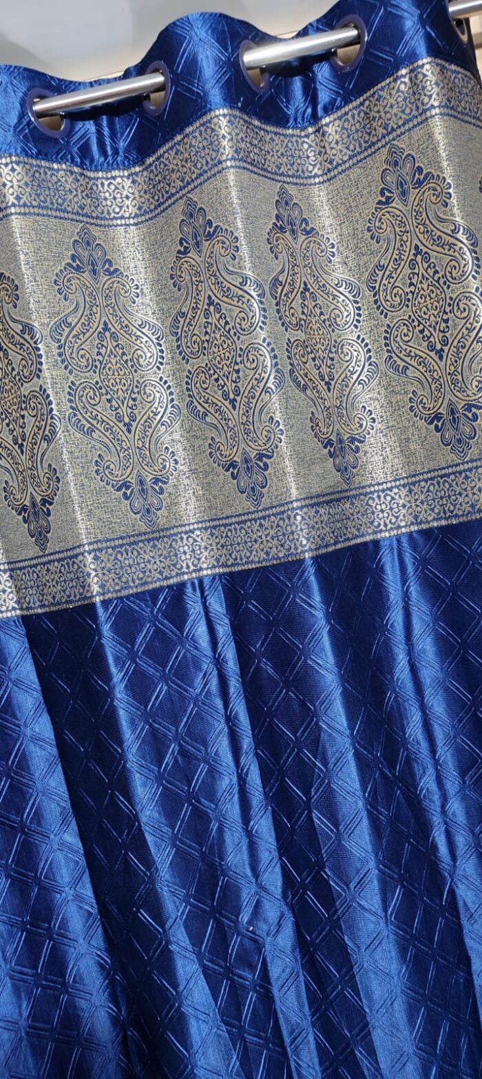 jacquard patch door curtain 7feet - Image 2