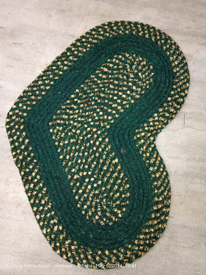 Heart-Shaped Chenille Door Mat