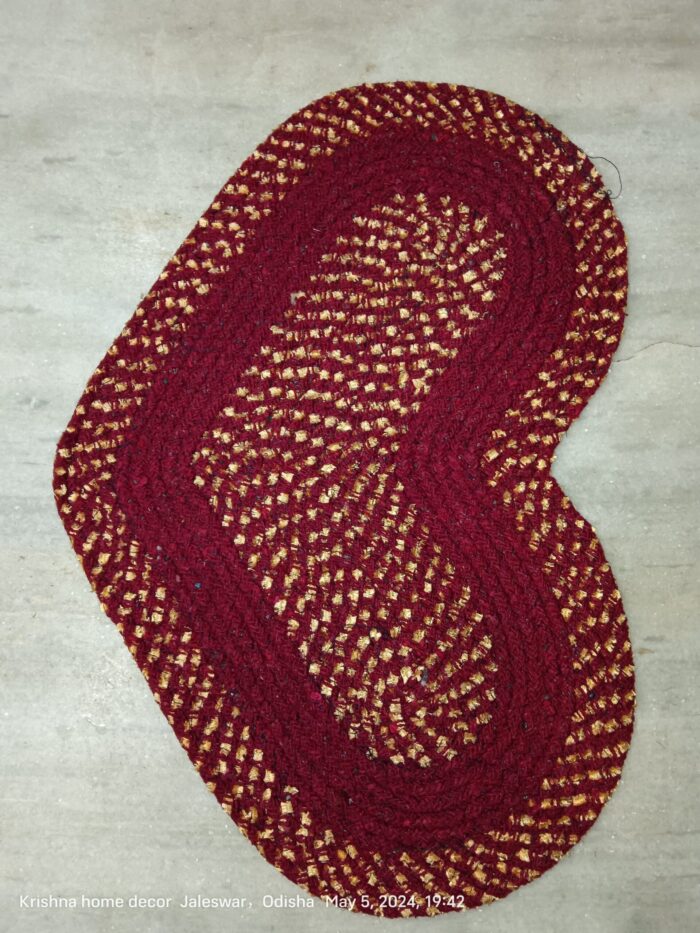 Heart-Shaped Chenille Door Mat