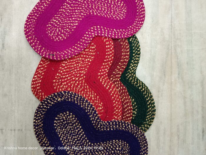 Heart-Shaped Chenille Door Mat