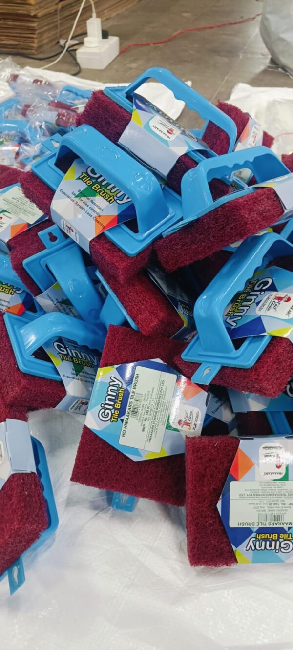Ginny Tile Cleaning Brush | Fast Clean | Perfect for Floor & Bathroom Tiles