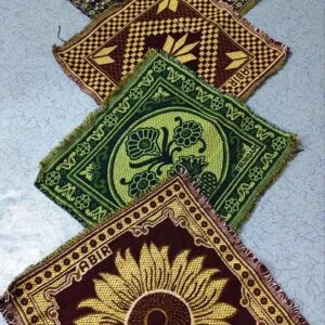 puja assan,madhuri assan,prayer mat